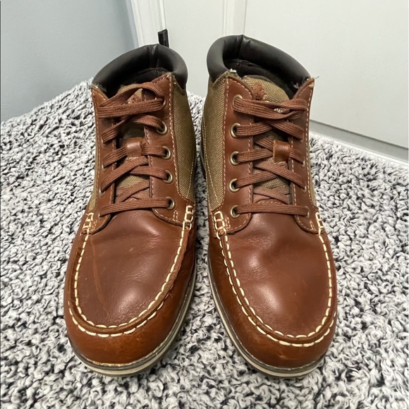 Timberland size 6M leather/canvas Chukka Boot main image 5